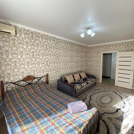 Medinahotelkz, #3, До Арбата 15 Мин Пешком, Halal อัลมาตี ภายนอก รูปภาพ