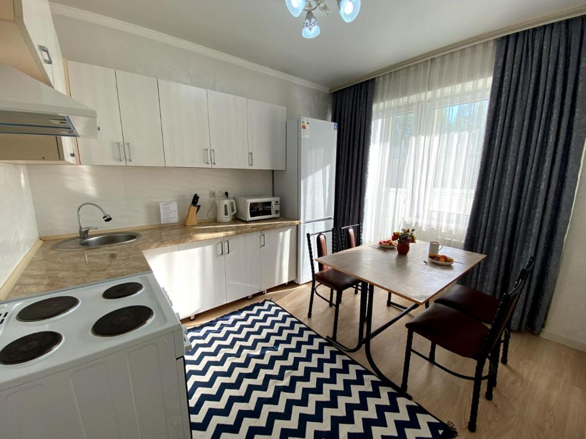Medinahotelkz, #3, До Арбата 15 Мин Пешком, Halal อัลมาตี ภายนอก รูปภาพ
